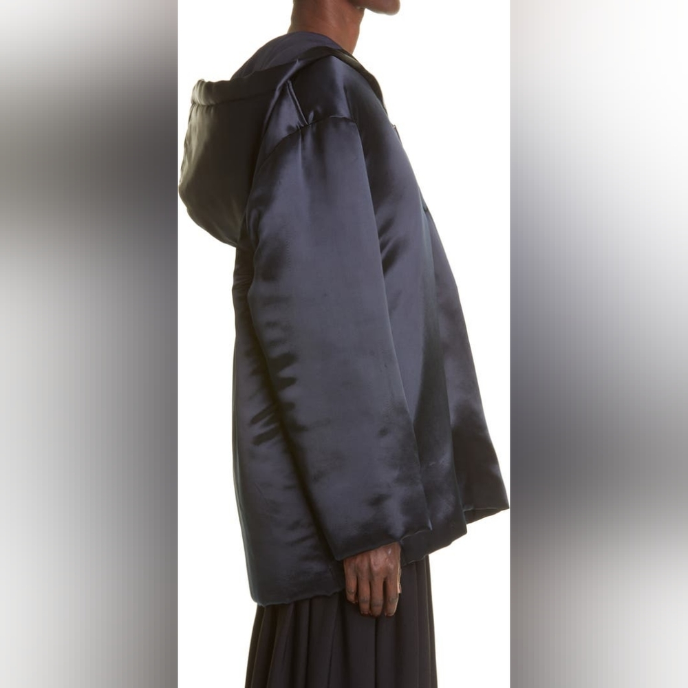 NWOT KHAITE Henry Satin Pullover Hooded Jacket in navy size M Org $1,700 - Picture 2 of 12
